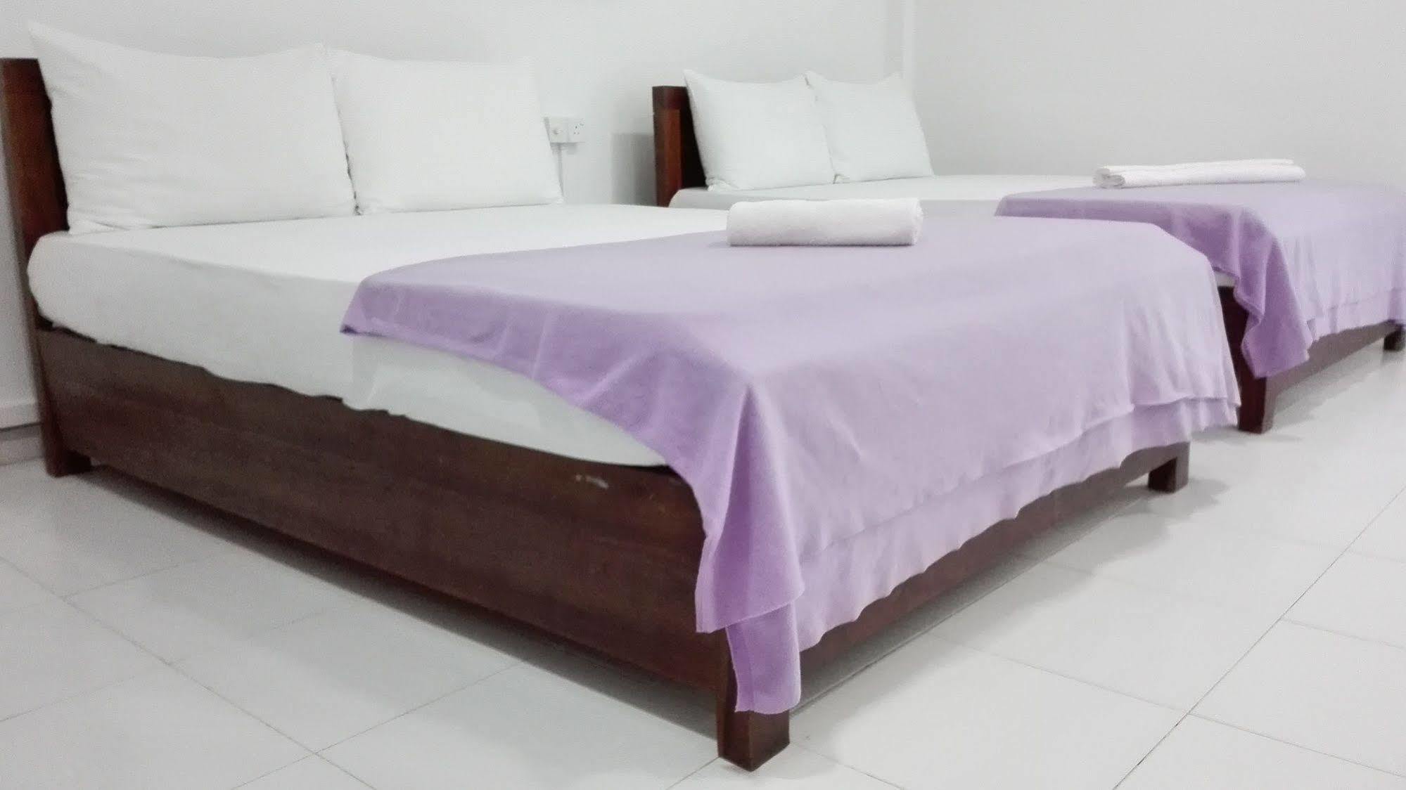 City Capital Hostel Anuradhapura Exterior foto